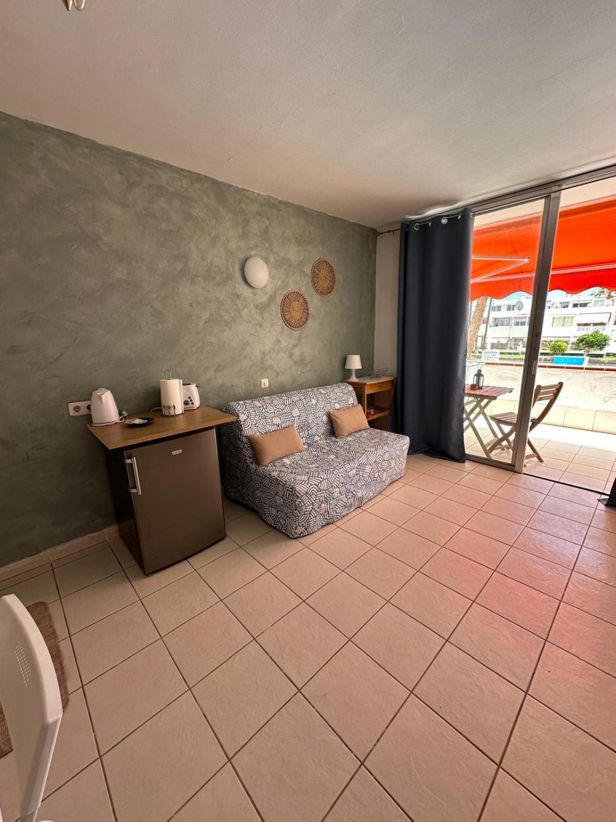 アロナFlat Con Piscina In Costa Del Silencio - 5 Minuti Dal Mareアパートメント エクステリア 写真